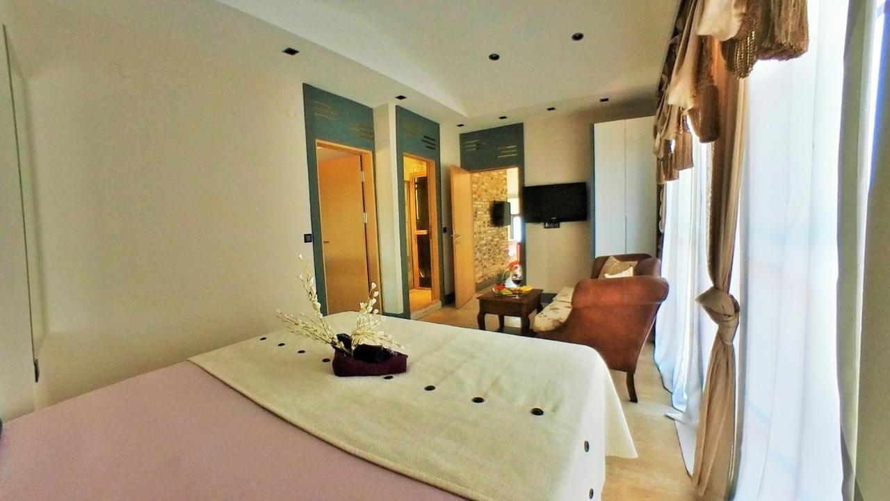 Fun&Sun River Villas With Amazing Landscape 5+1 Belek Exteriör bild